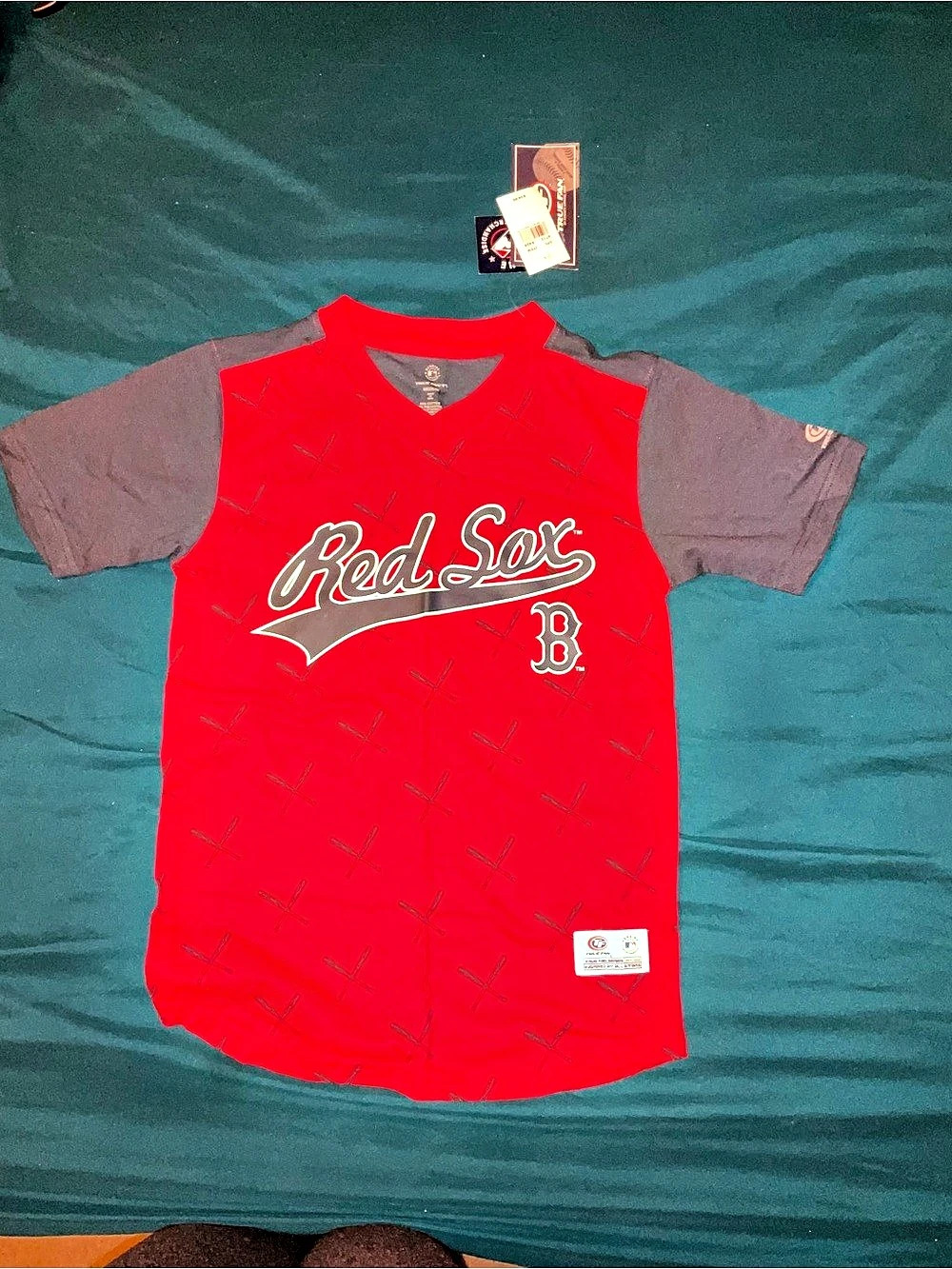 True Fan Boys Medium Red Sox Tee NWT
